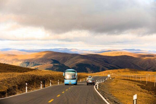 十大自驾游必去之地排名(自驾游去哪里玩比较好)-1
