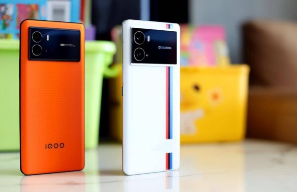 vivo手机哪款性价比高质量好(vivo手机性价比排行榜)-1