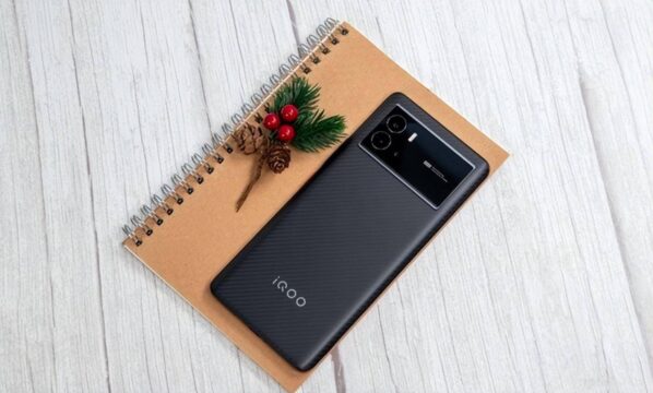 vivo手机哪款性价比高质量好(vivo手机性价比排行榜)-1