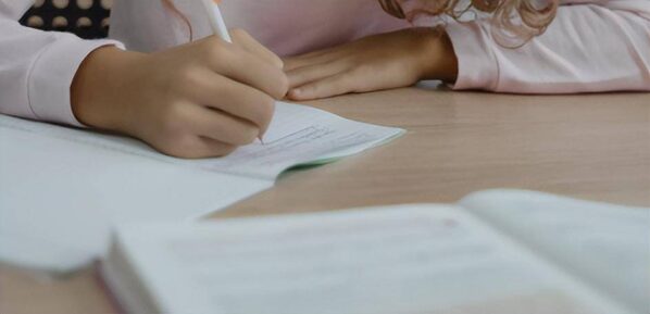 不去上学的100种方法(孩子叛逆不上学怎么办)-1