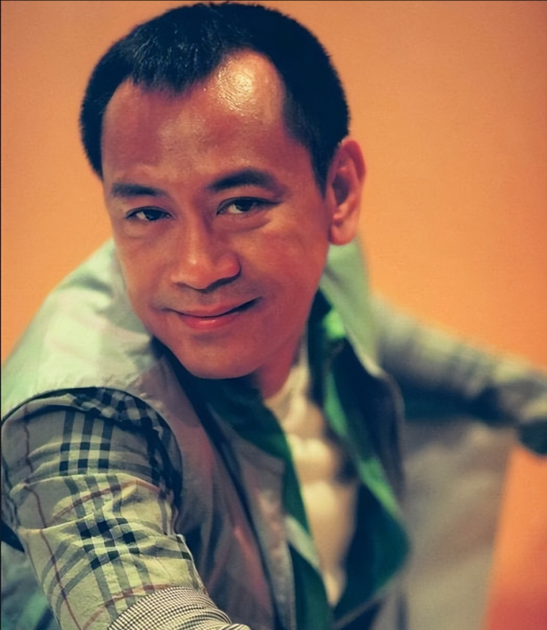 中国殿堂级歌手排名(华语乐坛十大殿堂人物名单)-1