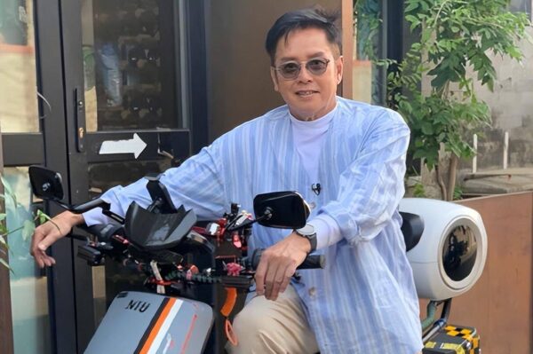 中国殿堂级歌手排名(华语乐坛十大殿堂人物名单)-1