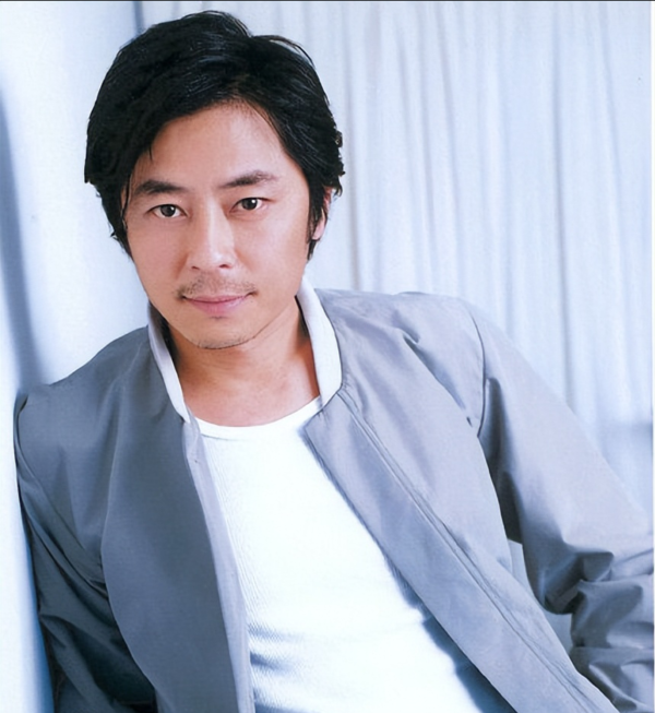 中国殿堂级歌手排名(华语乐坛十大殿堂人物名单)-1