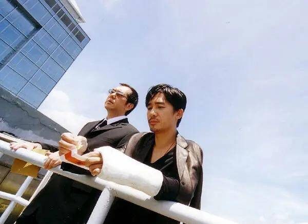 港片排名前十电影有哪些(20年来评分最高的香港电影)-1