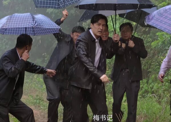 热播电视剧排行榜2022前十名(近期最火电视剧)-1