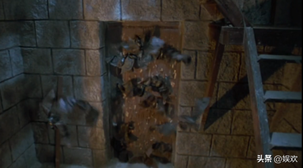 僵尸电影排行榜前十名(林正英十大经典僵尸片)-1