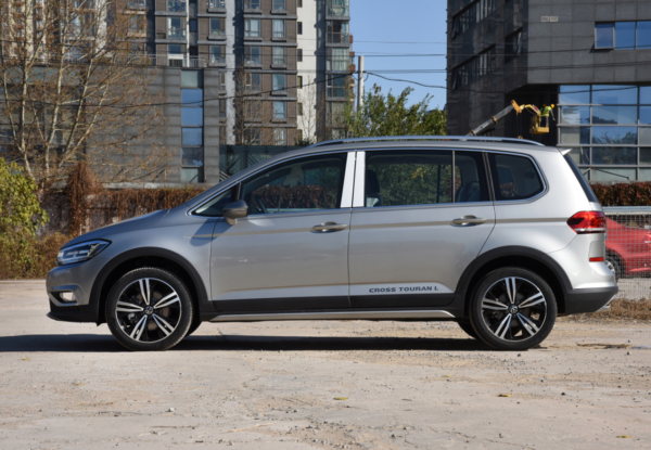 七座商务车排行榜前十名(15万左右七座商务车有哪些)-1