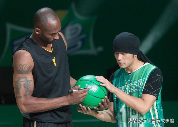 中国十大殿堂级男歌手名单(华语乐坛顶级歌者排名)-1