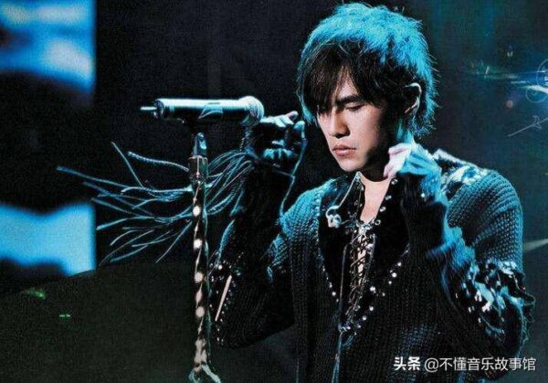 中国十大殿堂级男歌手名单(华语乐坛顶级歌者排名)-1