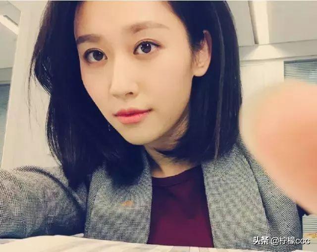 央视颜值最高女主持人（十大央视女主持颜值排行榜）