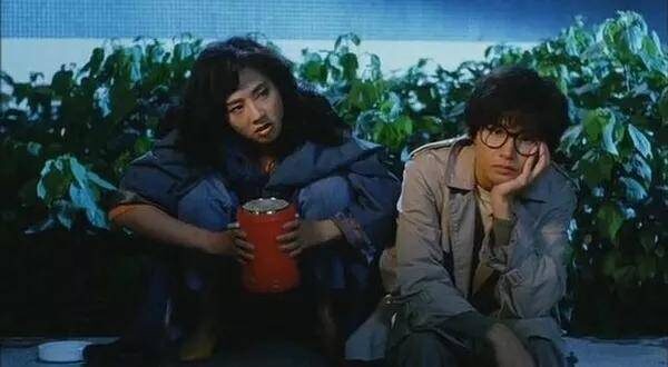 国语喜剧电影排行榜前十名(十大必看的经典喜剧电影)-1